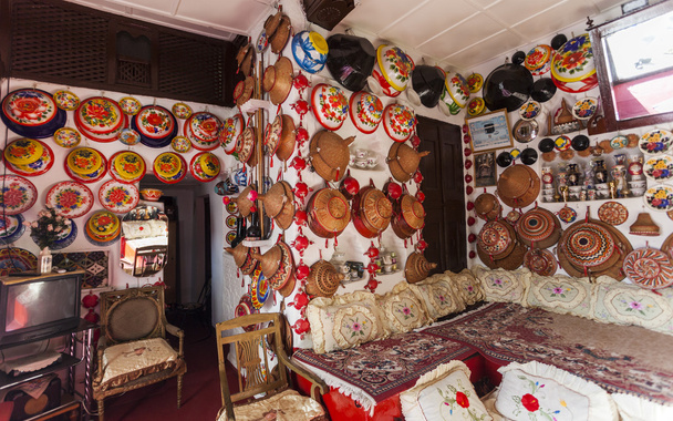 Tyypillinen sisustus perinteisen talon muinaisessa kaupungissa Jugol. Harar! Etiopia
. - Valokuva, kuva