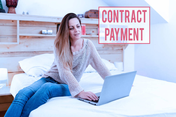 Inspiration showing sign Contract Payment. Internet Concept payments made by payer to the payee as per agreement terms Watching Online Documentaries, Playing Internet Games With Friends - Photo, Image