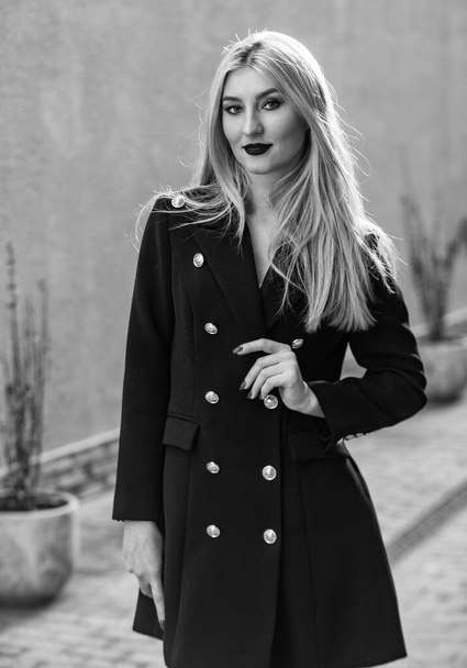 outerwear for the office. girl business style. glam and trendy female. blonde fashion blogger. elegant woman in jacket dress. glamour fashion look. sexy businesswoman outdoor. modern life - Photo, image