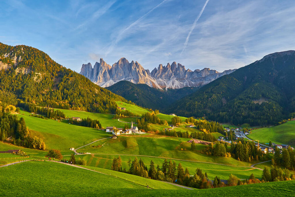 サンタ・マッダリーナin Dolomites Range, South Tyrol, Italy - 写真・画像