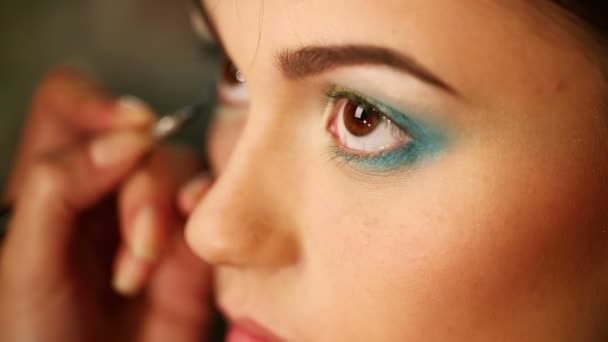 světlé oční make-up - Záběry, video