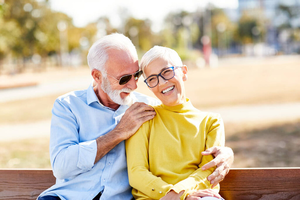 pareja de ancianos feliz anciano amor juntos - Foto, Imagen