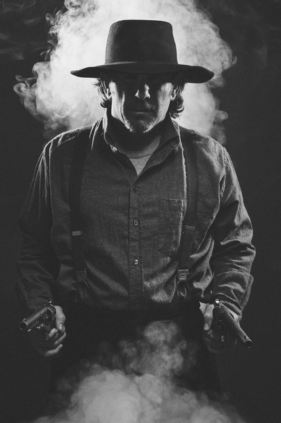 Wild west Gunslinger - Фото, изображение