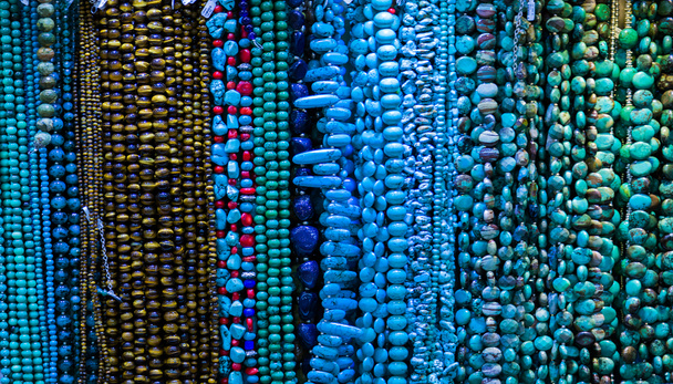 Collana di perline naturali fatte a mano
 - Foto, immagini