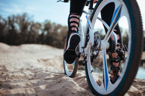 cyclist sneaker on pedal close up - Φωτογραφία, εικόνα