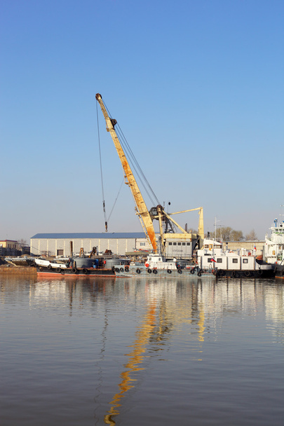Floating crane - Foto, imagen