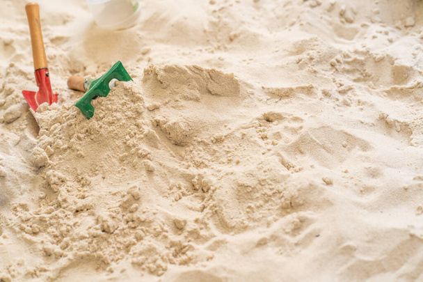 A closeup shot of sand in the playground - Φωτογραφία, εικόνα