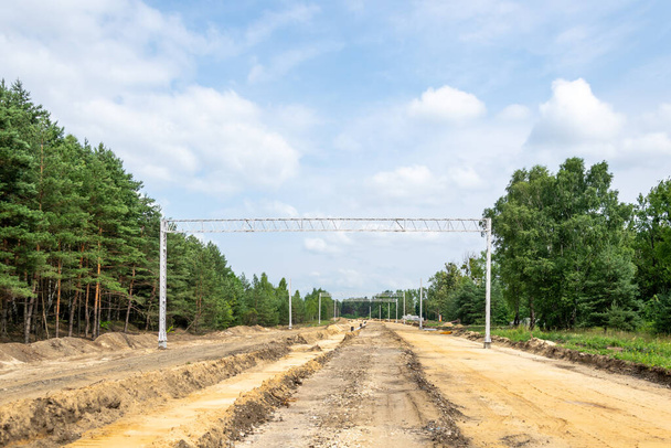 új vasútvonal építése Katowicéből Pyrzowicébe - Fotó, kép