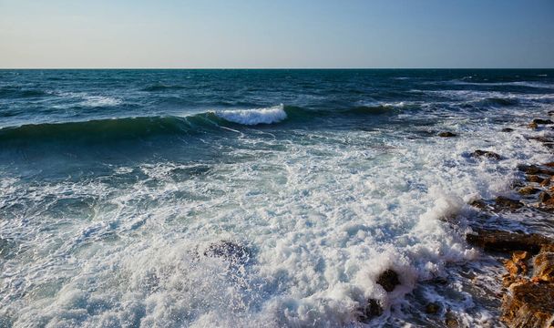 rocky coast of the black sea with waves - Photo, Image