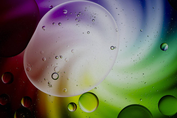 Abstract macro colorful background of oil and water - Foto, imagen