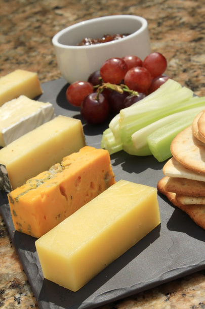 deska do krojenia sera wybór talerz serów - Zdjęcie, obraz