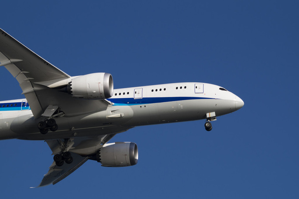 Boeing 787
 - Фото, изображение
