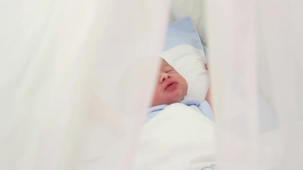 Neugeborenes schläft - Filmmaterial, Video