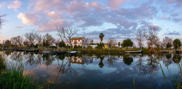 Albufera Doğa rezervi Catarroja Valencia İspanya 'da - Fotoğraf, Görsel