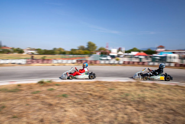 Karting races met de pan techniek (Go-Kart) - Foto, afbeelding