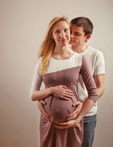 beautiful sensual couple expecting a baby  - Fotoğraf, Görsel