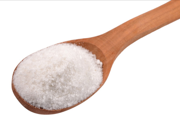 sůl v dřevěnou lžící na bílé - Fotografie, Obrázek