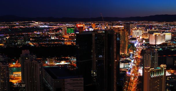 Stadtnacht Panorama - Foto, Bild