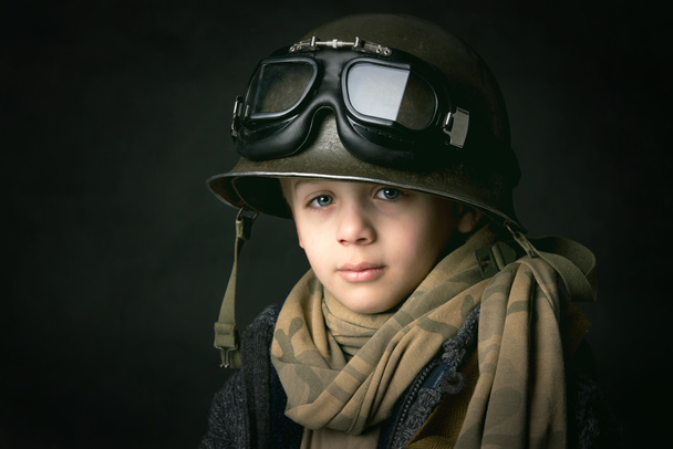 Joven soldado
 - Foto, Imagen