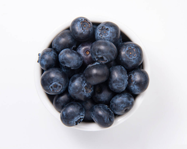 Perfect blueberry on the white background - Foto, afbeelding