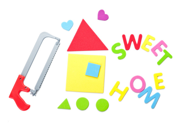 speelgoed tool en sweet home teken - Foto, afbeelding