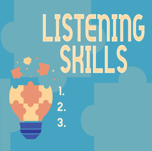 Надпись от руки "Listening Skills". Способность интернет-концепции понимать информацию, предоставленную докладчиком Абстрактный мозговой штурм Проблема и решение, Тщательное мышление - Фото, изображение
