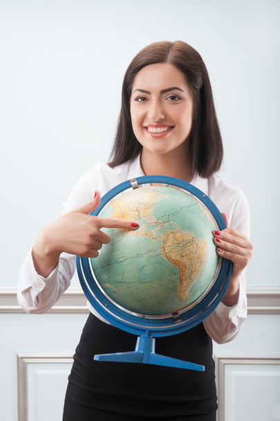 Business woman with the globe - Foto, Imagem