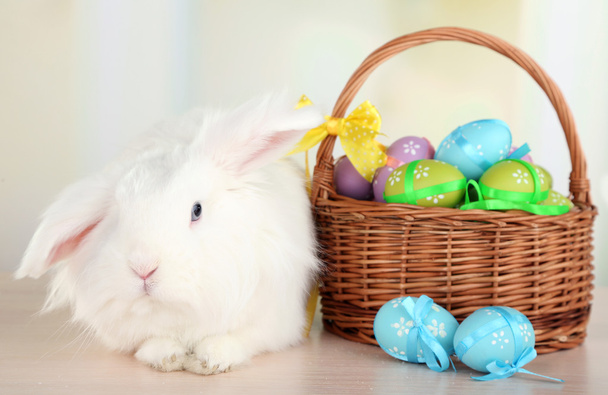 White cute rabbit and Easter eggs - Fotoğraf, Görsel