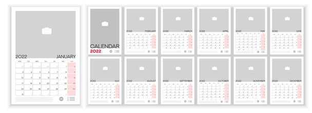 Muro Calendario fotografico mensile 2022. Semplice calendario fotografico verticale mensile Layout per 2022 anno in inglese. Calendario di copertina, modelli di 12 mesi. La settimana inizia da lunedì. Illustrazione vettoriale - Vettoriali, immagini