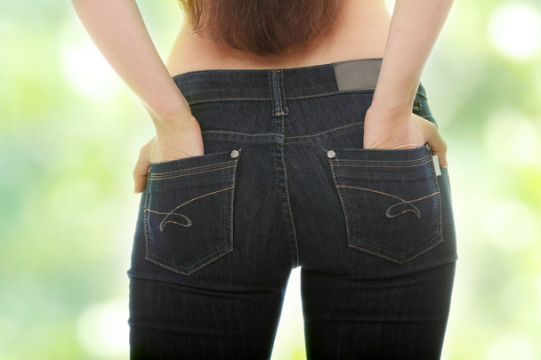 Young caucasian woman body in jeans - Фото, изображение