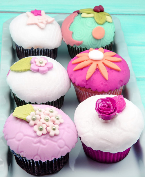 cupcakes διακοσμημένα - Φωτογραφία, εικόνα