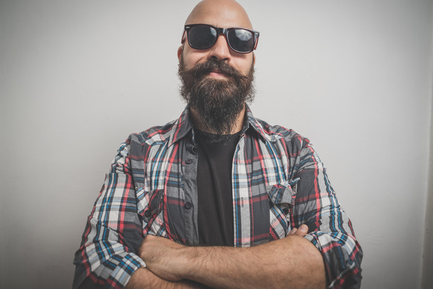 hipster barbuto lungo e baffi uomo
  - Foto, immagini