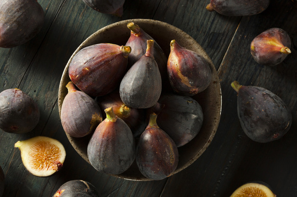 Raw Purple Organic Figs - Photo, image