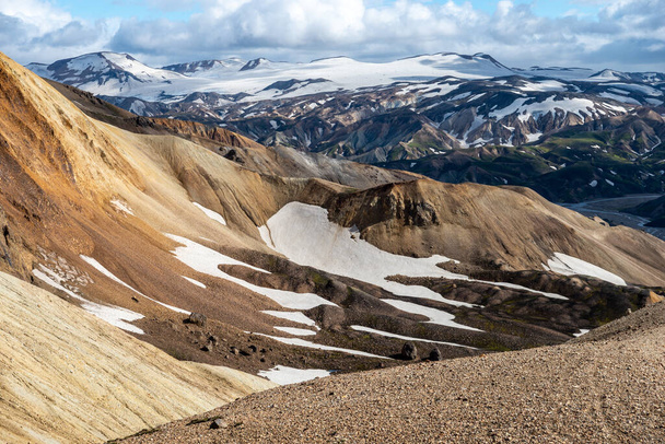 Volcanic mountains of Landmannalaugar in Fjallabak Nature Reserve. Iceland - Foto, Imagem