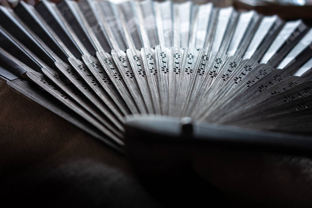 close up of a fan of a black and white photo - Foto, Bild
