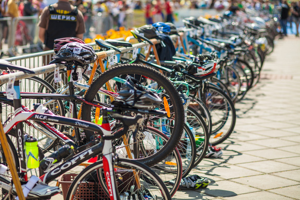 Bicycles at race - Foto, Bild