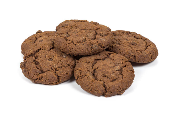 Dark chocolate chips cookies isolated on white background with clipping path - Foto, Imagen