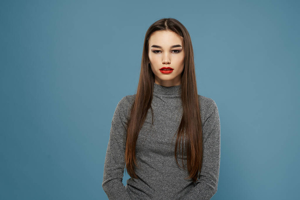 brunette with red lips makeup fashion elegant style - Fotoğraf, Görsel