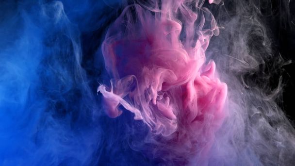 Abstractie. Puffs van gekleurde rook - Foto, afbeelding