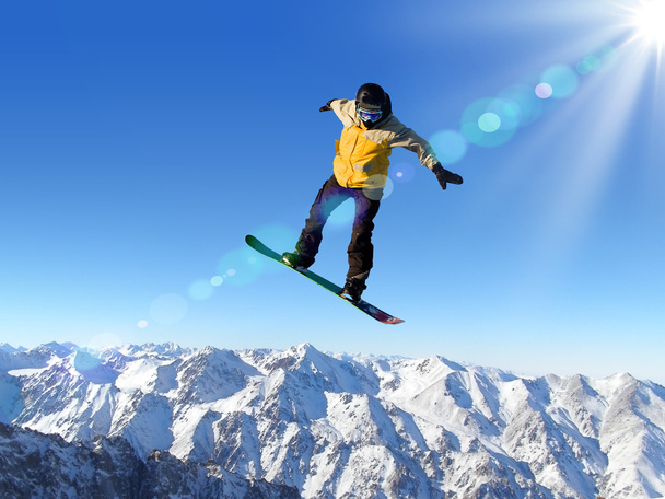 Snowboarding in mountains - Zdjęcie, obraz