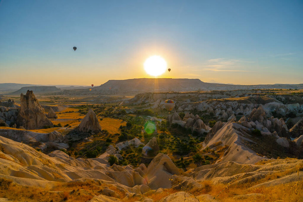 The great tourist attraction of Cappadocia - balloon flight. Entertainment, tourism an vacation. Travel tour. Goreme, Cappadocia, Turkey. - Photo, Image