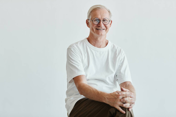 Content Senior Man on White Background - Foto, Bild
