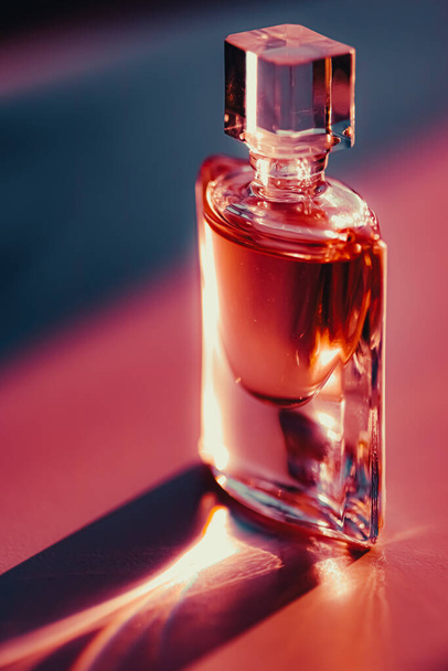 Chic perfume at sunset, perfumery as luxury beauty and cosmetic product - 写真・画像