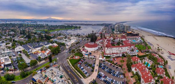 Aerial panorama of Hotel del Coronado and other buildings in Coronado, California - Zdjęcie, obraz