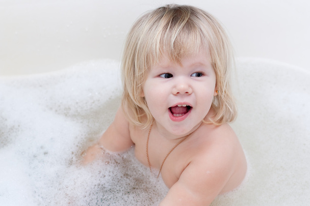 Baby in the bath - Photo, image
