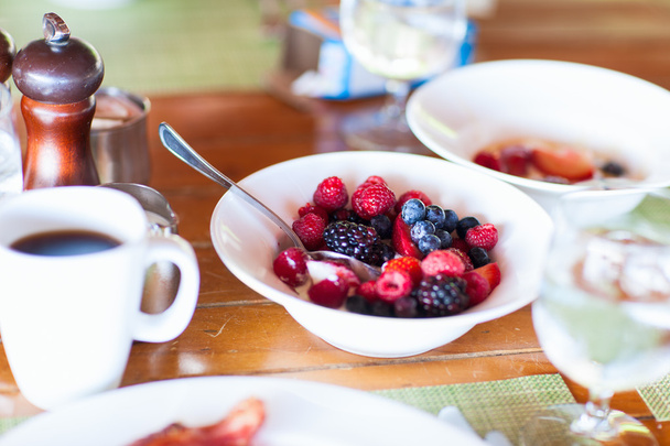 Breakfast with fresh fruits and coffee - Photo, Image