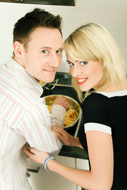 Young couple cooking - Φωτογραφία, εικόνα