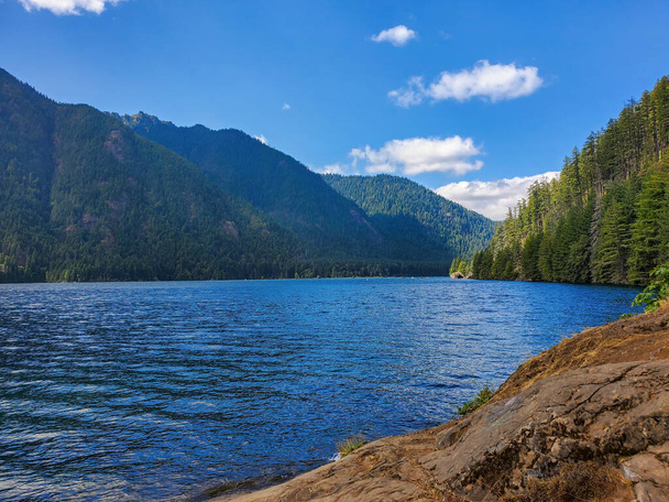 Lac Cushman, Washington en août 2021  - Photo, image