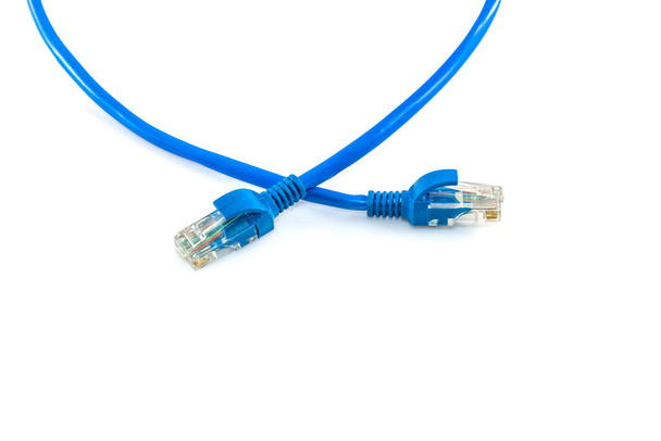 Kabel internetowy sieciowy izolowany na białym tle - Zdjęcie, obraz
