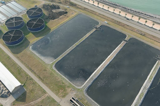 Impianto di trattamento acque reflue con drone - Foto, immagini